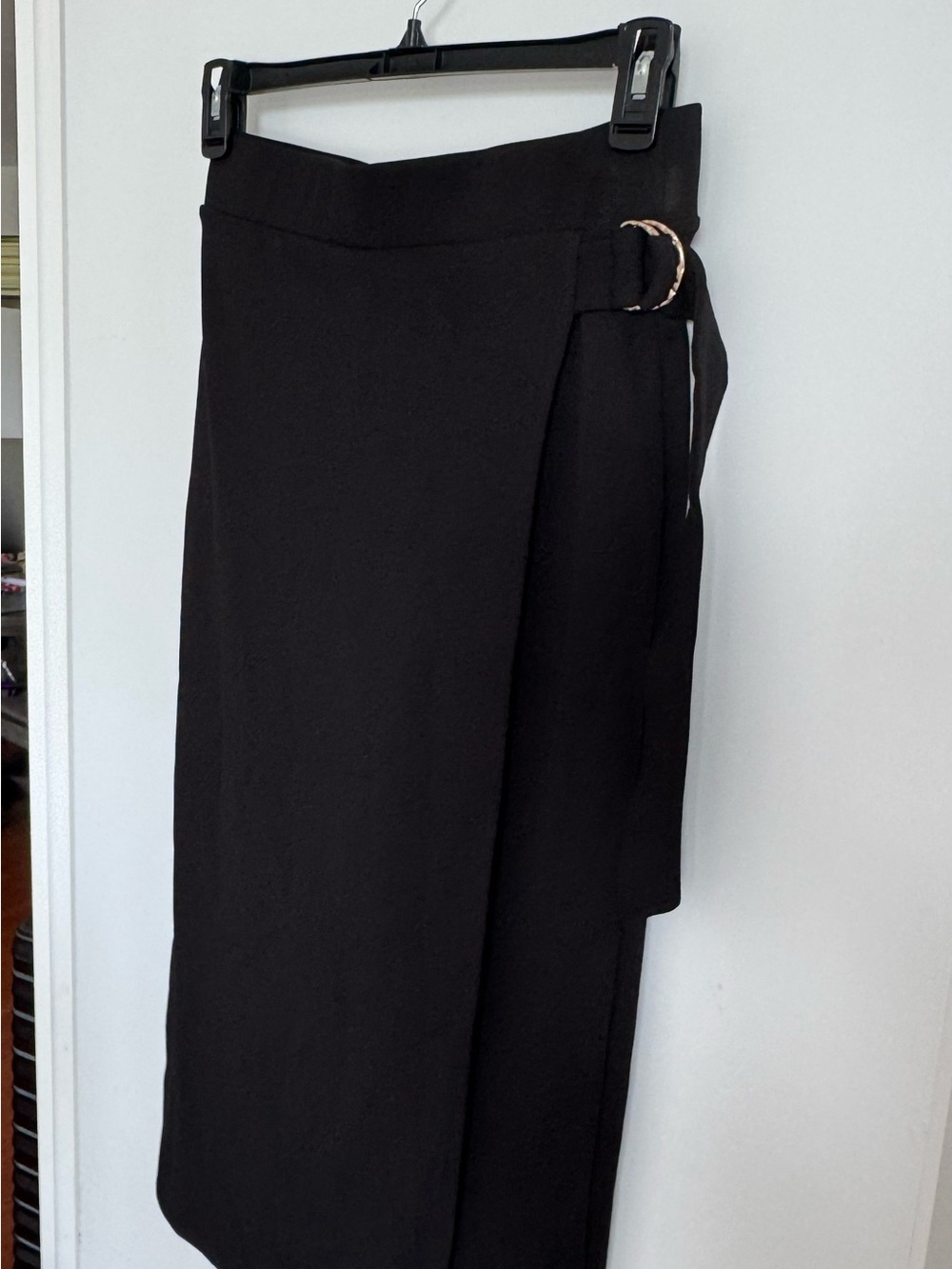 H&m Black Wrap Midi Skirt with D-Ring Detail